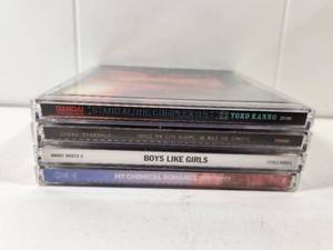 lot 372 image: Music CD Collection Bundle - Alternative Rock and Indie Albums