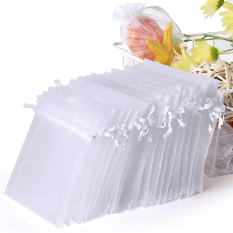 lot 58483 image: WenTao 100PCS 4x6 (10x15cm) White Sheer Organza Bags for Wedding Favor With Drawstring, Premium Jewelry Pouches Party for Festival Gift ,Candy , Fruit Protection - Retail $8