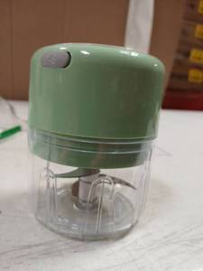 lot 32347 image: Green Manual Food Chopper with Pull Cord - Retail $8