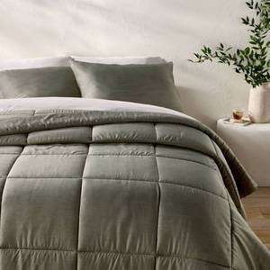 lot 9571 image: KingCalifornia King Rayon from Bamboo Comforter Set Olive Green - Casaluna - Retail $164