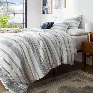 lot 9572 image: FullQueen Cotton Woven Stripe Duvet Cover & Sham Set WhiteNavy - Threshold OEKO-TEX Certified, Lightweight - Retail $59