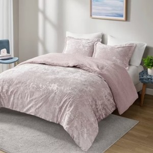 lot 9558 image: Crinkle Velvet Comforter FullQueen Size