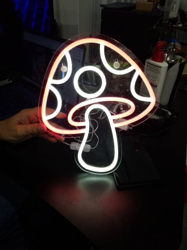 lot 4557 image: LED Mushroom Neon Sign Wall Light