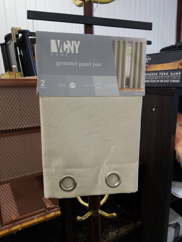 lot 4094 image: VCNY HOME GROMMET PANEL PAIR CURTAINS SIZE 38 X 84