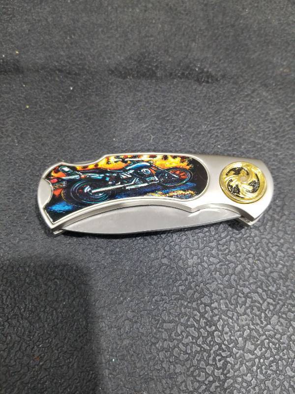 lot 4734 image: Motorcycle Design Pocket Knife