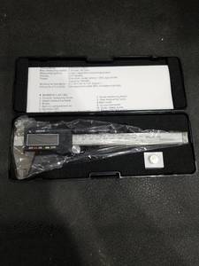 lot 4754 image: Digital Calipers with LCD Display and Carrying Case