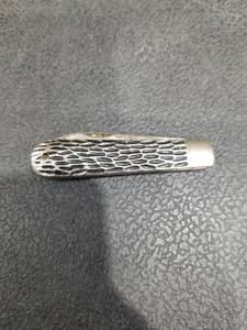 lot 4806 image: Snake Scale Pattern Folding Pocket Knife