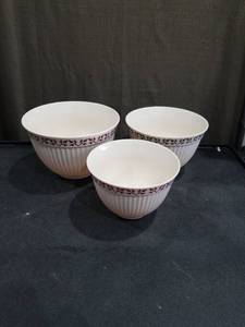 lot 4824 image: Set of 3 Paula Deen FLAX Melamine Mixing Bowl Beige W Brown Leaves