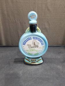 lot 4830 image: 1967 Jim Beam Nebraska Centennial The Corn Husker State Decanter Empty