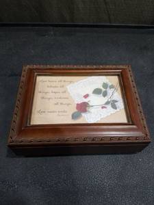 lot 4833 image: Cottage Garden Musical Jewelry Box with Biblical Quote