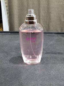 lot 4931 image: Quest Pink Perfume Bottle