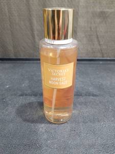 lot 4937 image: Victorias Secret Harvest Moon Gaze Fragrance Mist