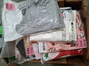 lot 64153 image: Lot of Not Bid On  Not Picked Up Clothing