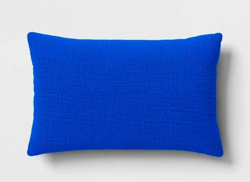 lot 5127096 image: Lumbar Textured Cotton Pillow - Room Essentials - Retail $15
