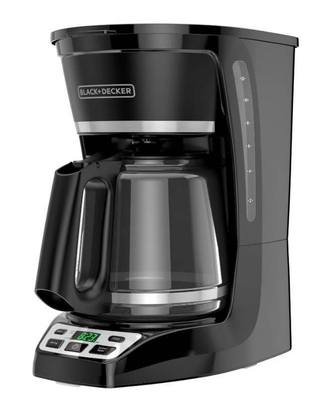 lot 4421064 image: BLACKDECKER12-Cup Black Drip Coffee Maker Programmable - Retail $29