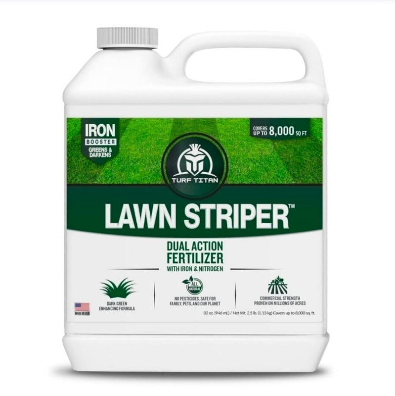 lot 5111084 image: Turf Titan Lawn Striper Dual Action Fertilizer, 32 oz - Retail $35