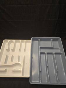 lot 4973 image: Kitchen Drawer Organizer Trays Set