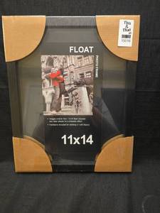 lot 4974 image: 11x14 Float Photo Frame with Hardware