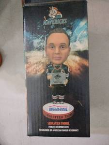 lot 25290 image: Missouri Mavericks bobblehead hockey player Sebastien Thinel