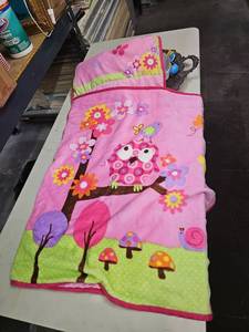 lot 25376 image: Baby Boom woodland-themed toddler nap mat