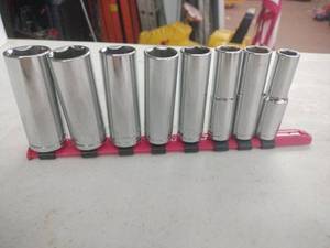 lot 20366 image: 6-Point Deep Socket Set