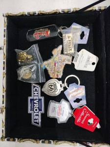 lot 59090 image: Decorative Box of Commemorative Pins and Keychains
