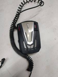 lot 59091 image: Cobra radarlaser detector