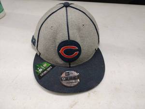 lot 59092 image: Chicago Bears NFL New Era 9FIFTY Snapback Hat