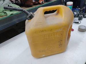 lot 59121 image: Midwest Can Company 5-Gallon Diesel Can