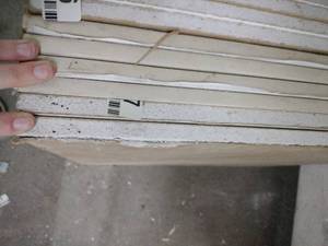 lot 59148 image: 2x2 Ft Drywall Square - 5 Pcs
