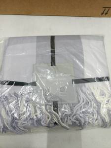 lot 59152 image: Davids Home Throw Blanket