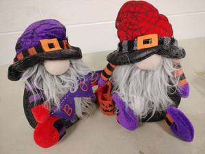 lot 24653 image: Set of 2 Large LED Halloween Gnomes