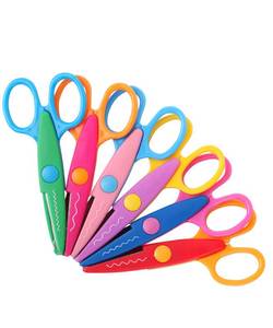 lot 12250 image: Decorative Edge Craft Scissors Set with Colorful Handles