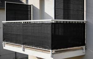 lot 14281 image: JUNFLYING 3x19 FT Balcony Privacy Screen 185GSM Heavy Duty HDPE, 90% Privacy Fence Cover, UV & Wind Resistant Outdoor Railing Shield for Deck, Patio, Apartment, Condo, Porch, Garden, Pool Area, Black