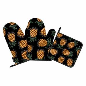 lot 14024 image: Samgula Pineapple Oven Mitts and Pot Holders Sets Tropical Fruit Hawaii Exotic Art Heat Resistant 3pcs for Cooking Baking BBQ