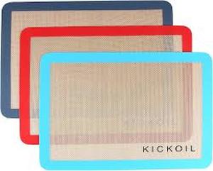 lot 12007 image: Premium Non-Stick Silicone Baking Mat (Set Of 3)