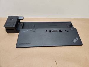 lot 6 image: Lenovo ThinkPad Docking Station