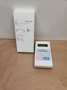 lot 55 image: Vitalograph BreathCO Carbon Monoxide Monitor with Accessories
