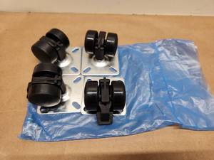 lot 57 image: Heavy Duty Swivel Caster Wheels Set