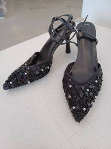 lot 12954 image: Black Sequined Pointed-Toe High Heel Slingback Pumps, Size 10
