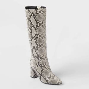 lot 12982 image: Womens Evangeline Boots with Memory Foam Insole A New Day Cream 6.5