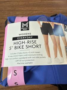 lot 4192 image: 2-Pack Women s 5 inch High-Rise Bike Shorts. Blue and Black.