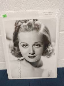 lot 60040 image: Masterpiece Editions 141 Eleanore Whitney