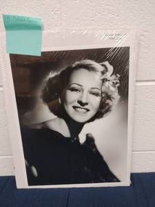 lot 60052 image: Masterpiece Editions 159 Natalie Garson