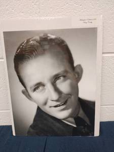 lot 60153 image: Masterpiece Editions 246 Bing Crosby