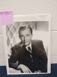 lot 60176 image: Masterpiece Editions 197 Bing Crosby
