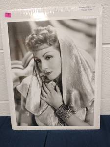 lot 60230 image: Masterpiece Editions 147 Claudette Colbert