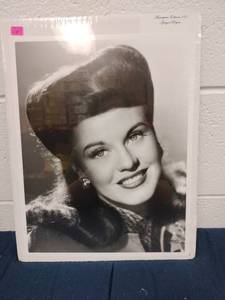 lot 60235 image: Masterpiece Editions 155 Ginger Rogers