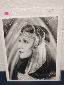 lot 60240 image: Masterpiece Editions 240 Claudette Colbert