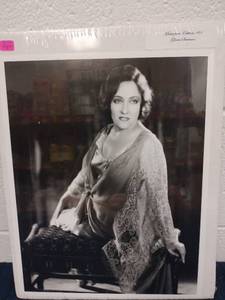 lot 60244 image: Masterpiece Editions 161 Gloria Swanson